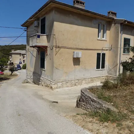 Grego * Koromacno